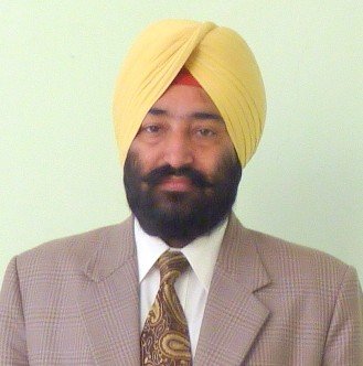 Dr Tejinder Singh Brar (Dean cum Head)